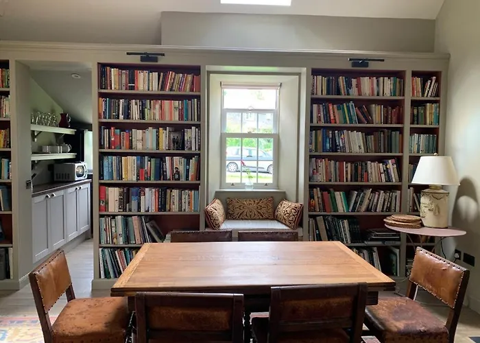 Barns Library