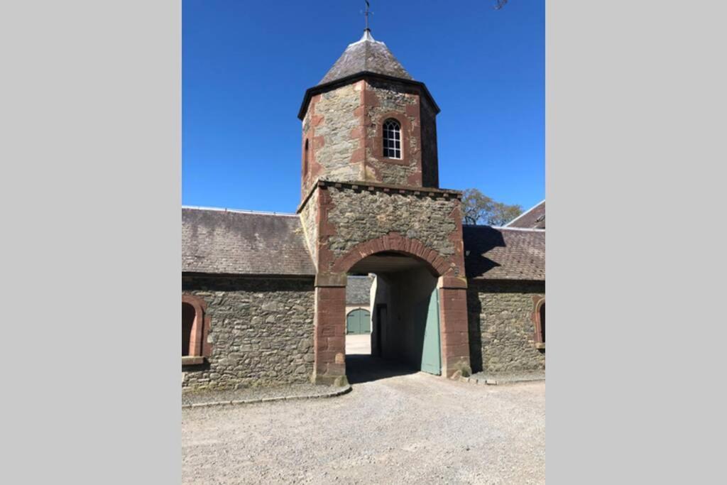 Barns Library Holiday home